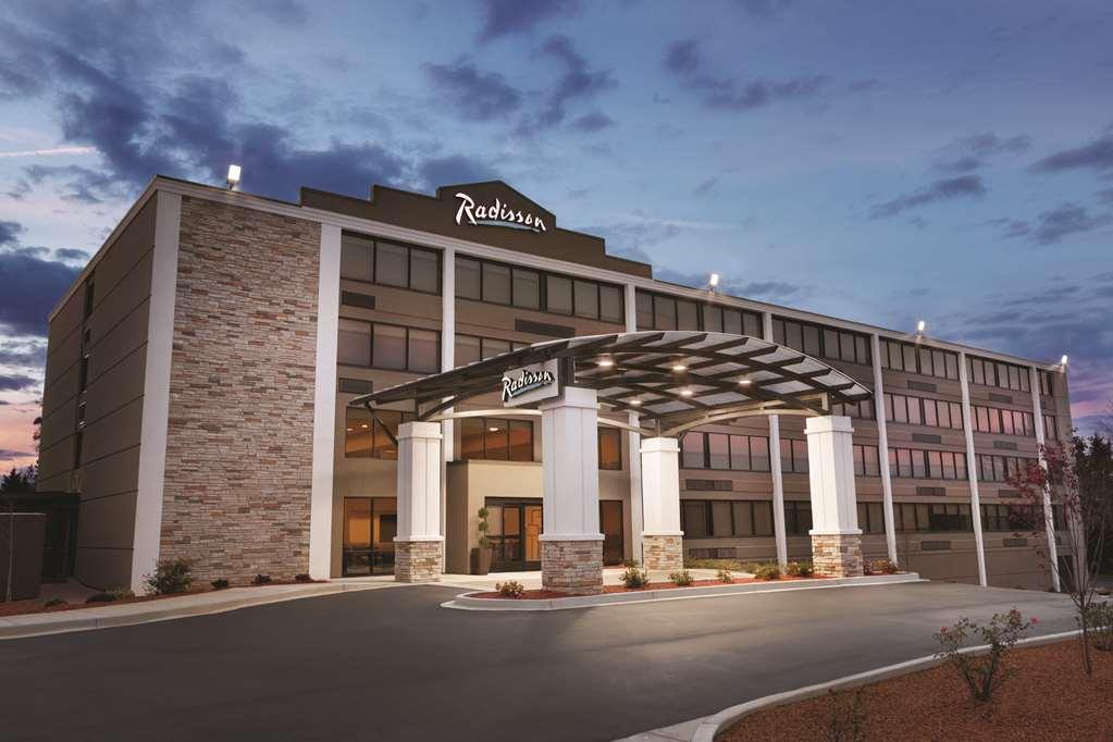 Radisson Hotel Charlotte Airport Exterior foto